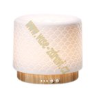 Aroma difuzr v kombinaci bambusu a keramiky Lanaform Moya